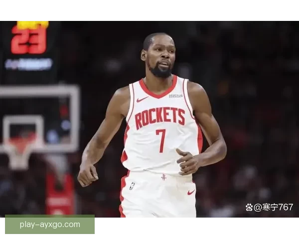 火箭险胜残阵雄鹿升至西部第五 杜兰特关键时刻拒绝逆转谢泼德三分新高